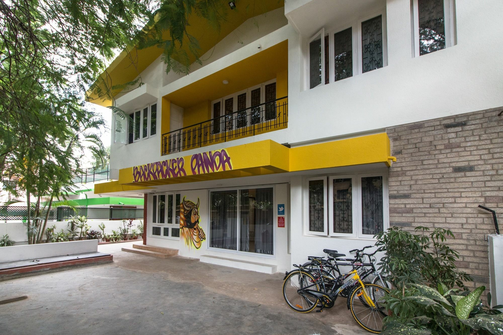 Albergue Backpacker Panda Bengaluru Exterior foto