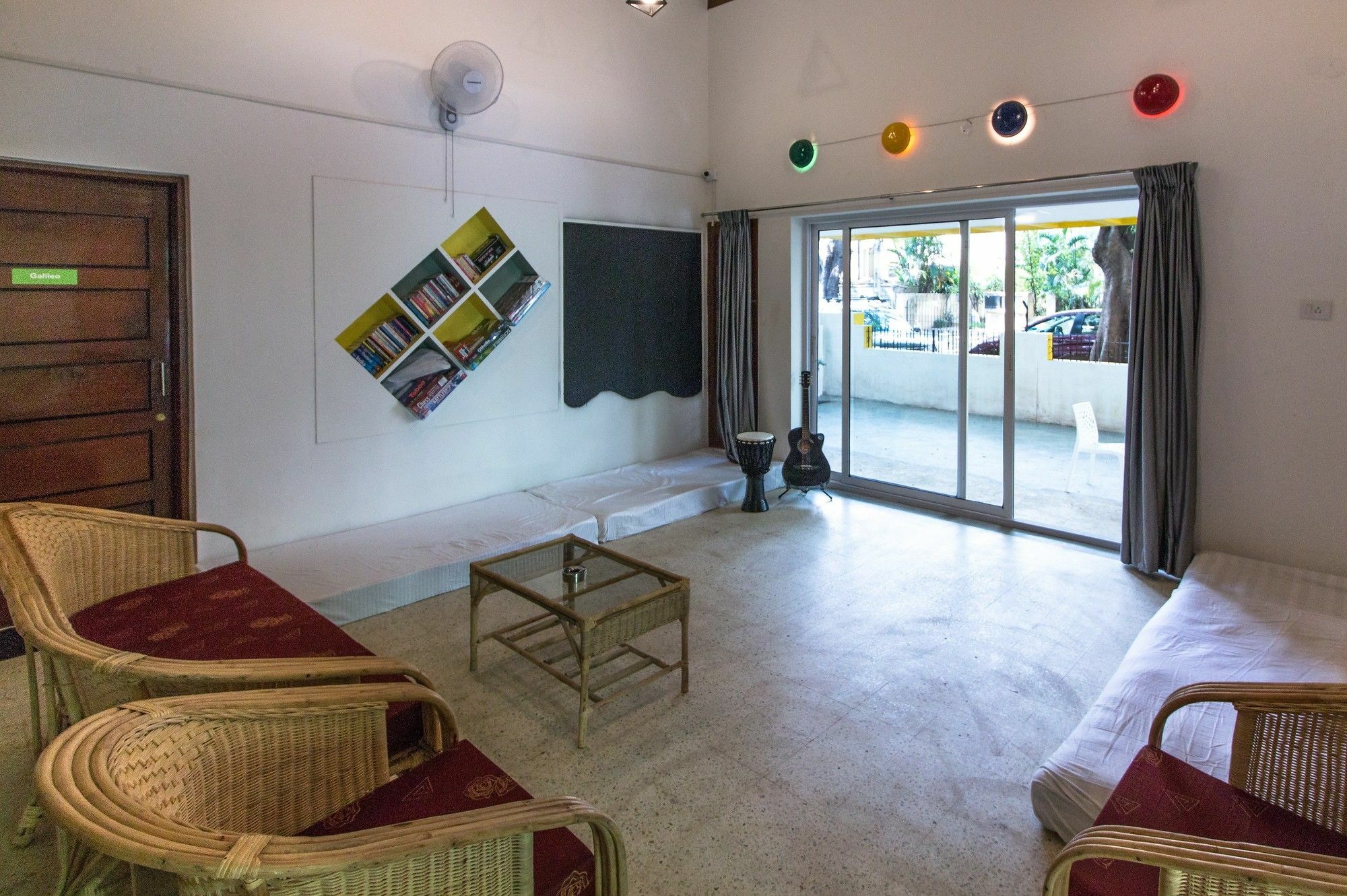 Albergue Backpacker Panda Bengaluru Exterior foto