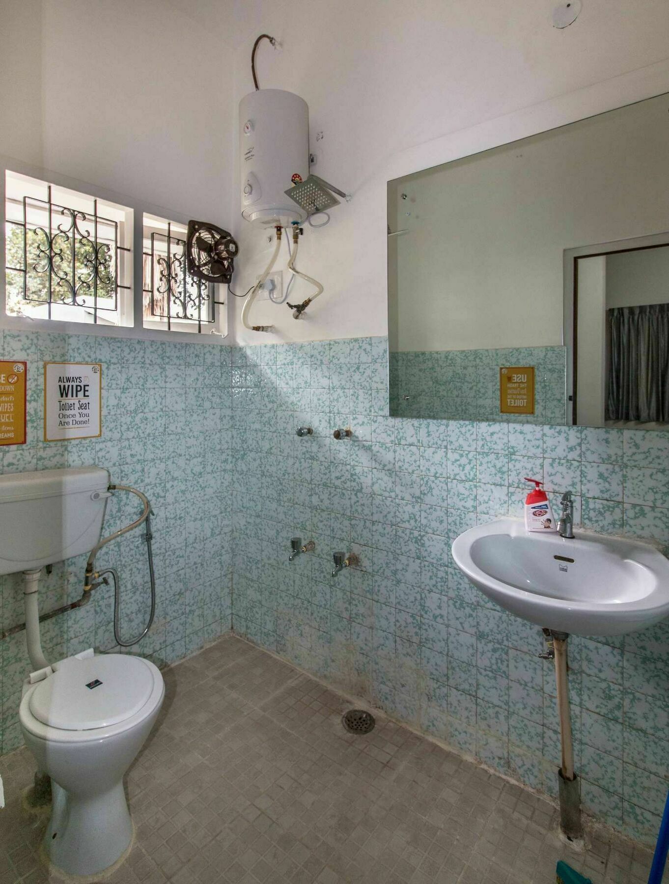 Albergue Backpacker Panda Bengaluru Exterior foto