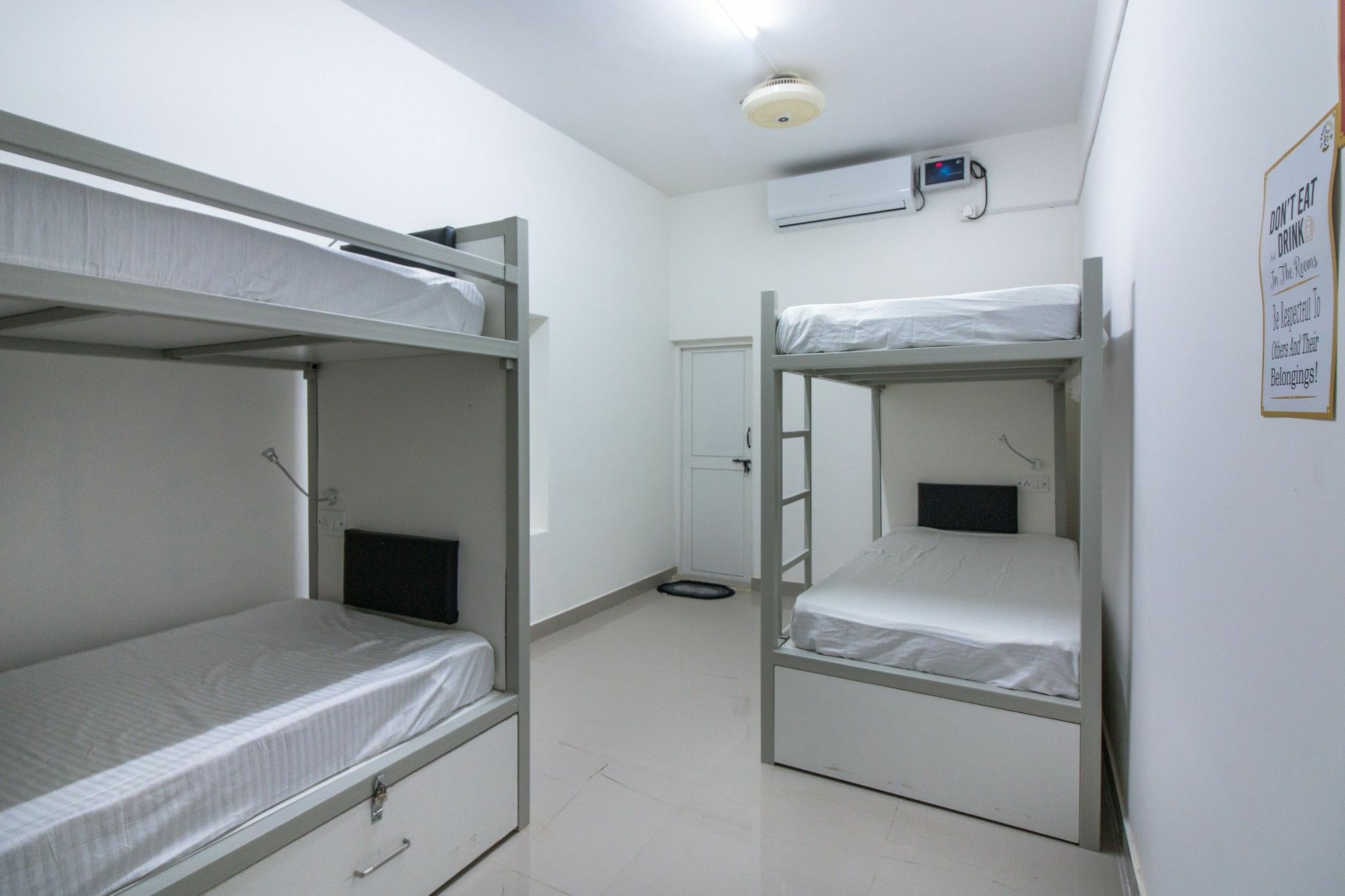 Albergue Backpacker Panda Bengaluru Exterior foto